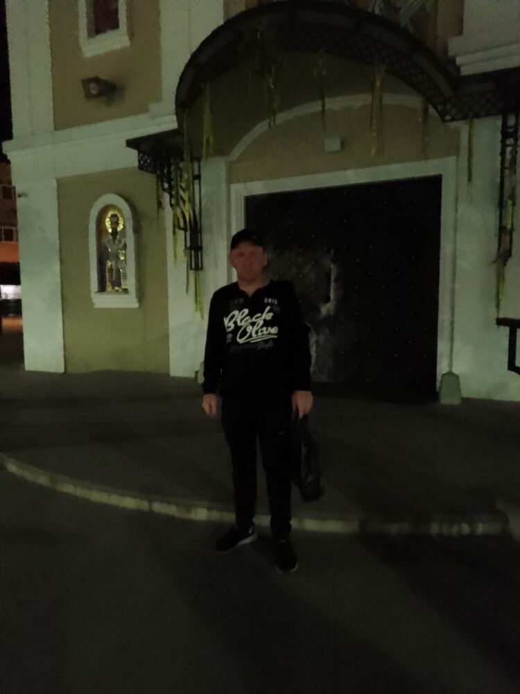  43908935  Sergey, 44 ,    