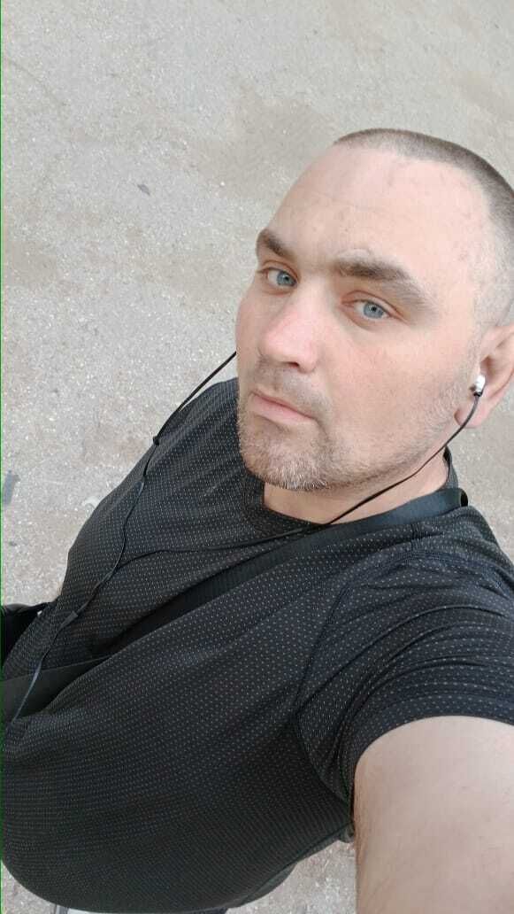  44926775  , 33 ,    