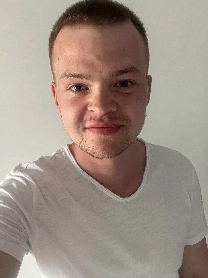  37751565  Dima, 28 ,    