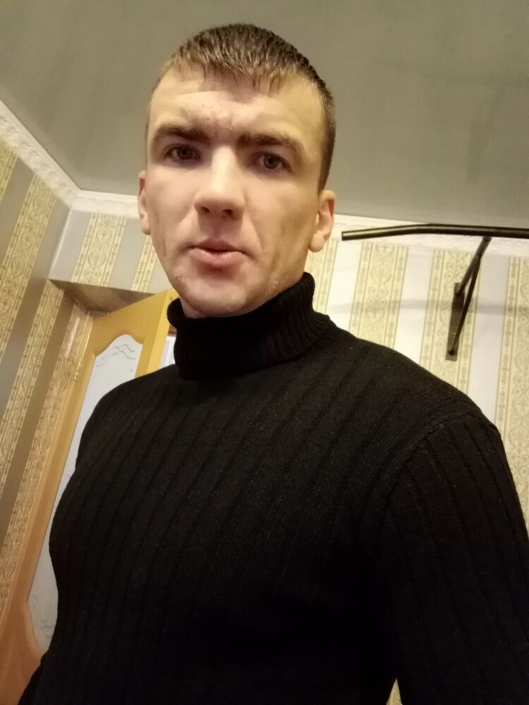  26095975  Alexander, 33 ,    