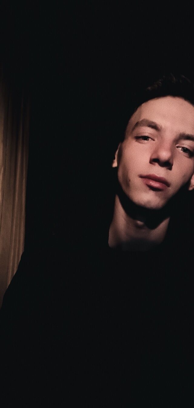  ,   Andzej, 23 ,   ,   