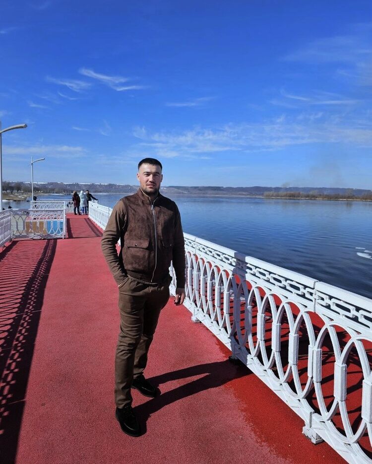  53170695  Otush, 25 ,    