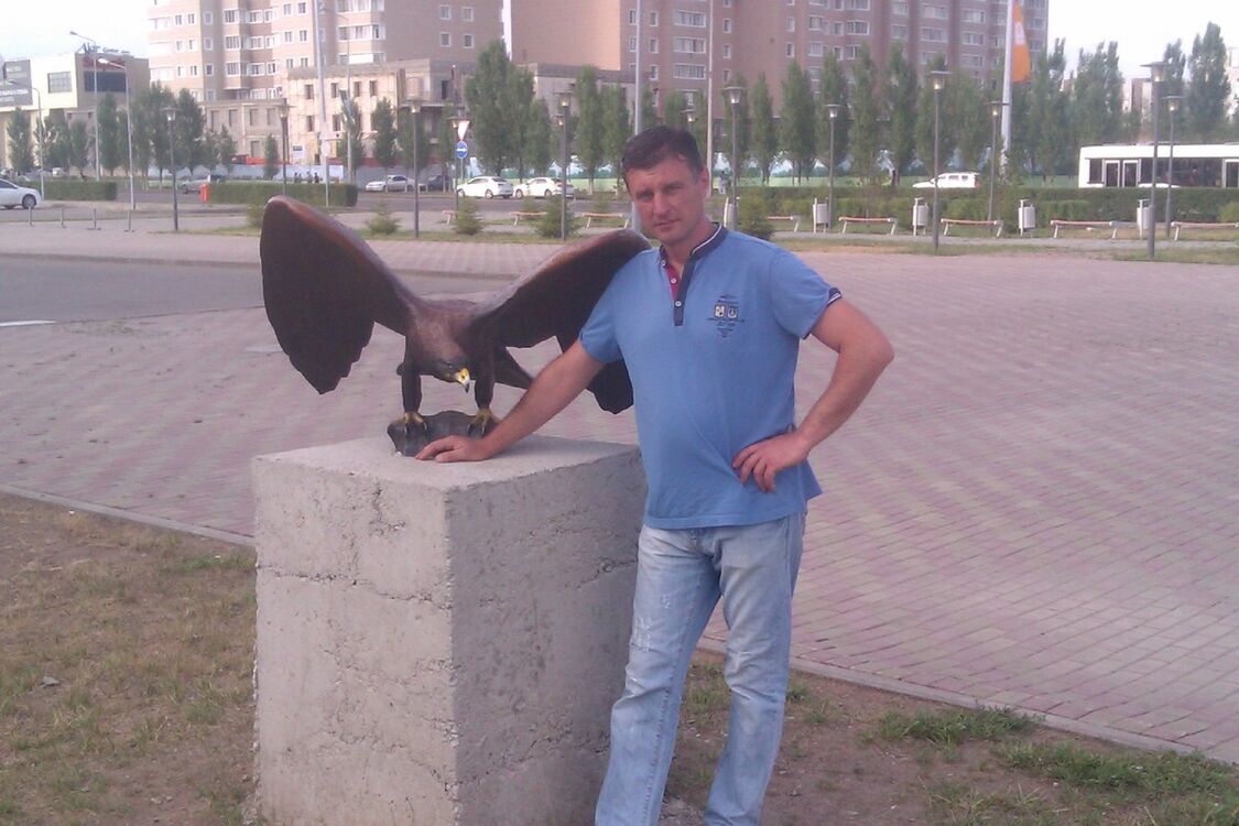  ,   Konstantin, 45 ,   ,   , c 