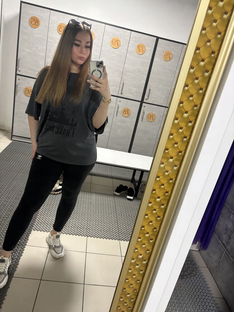  53564345  Ania, 29 ,    's-Graveland