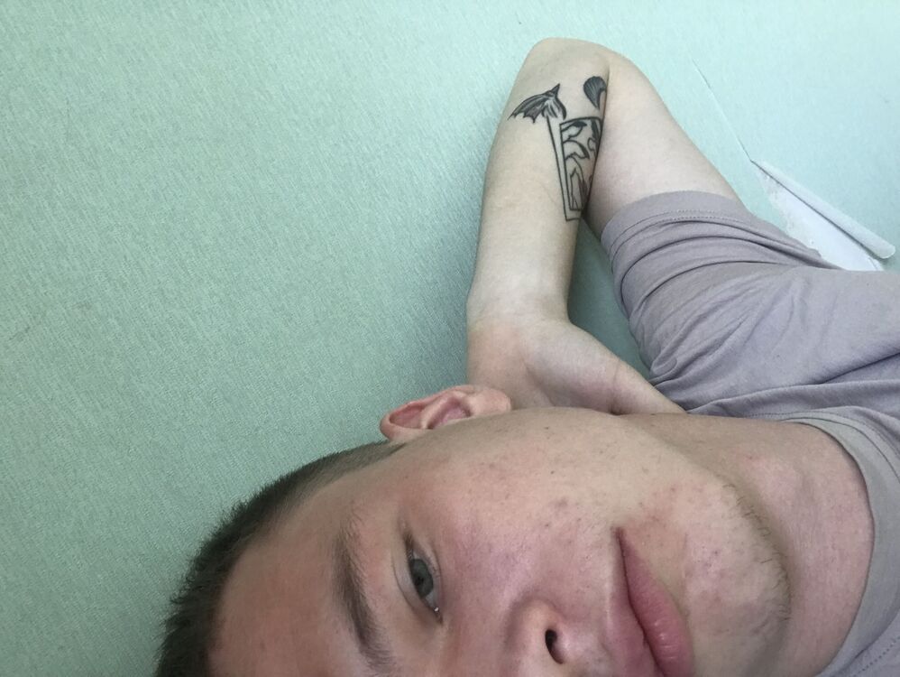  28559105  , 21 ,    