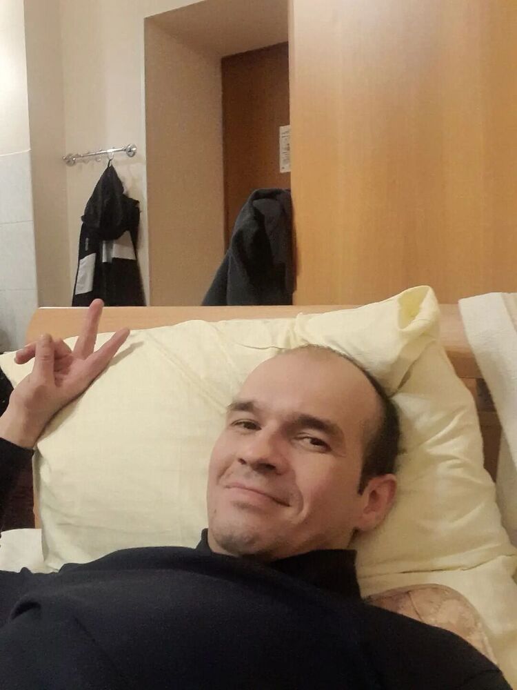  29902815  , 39 ,    