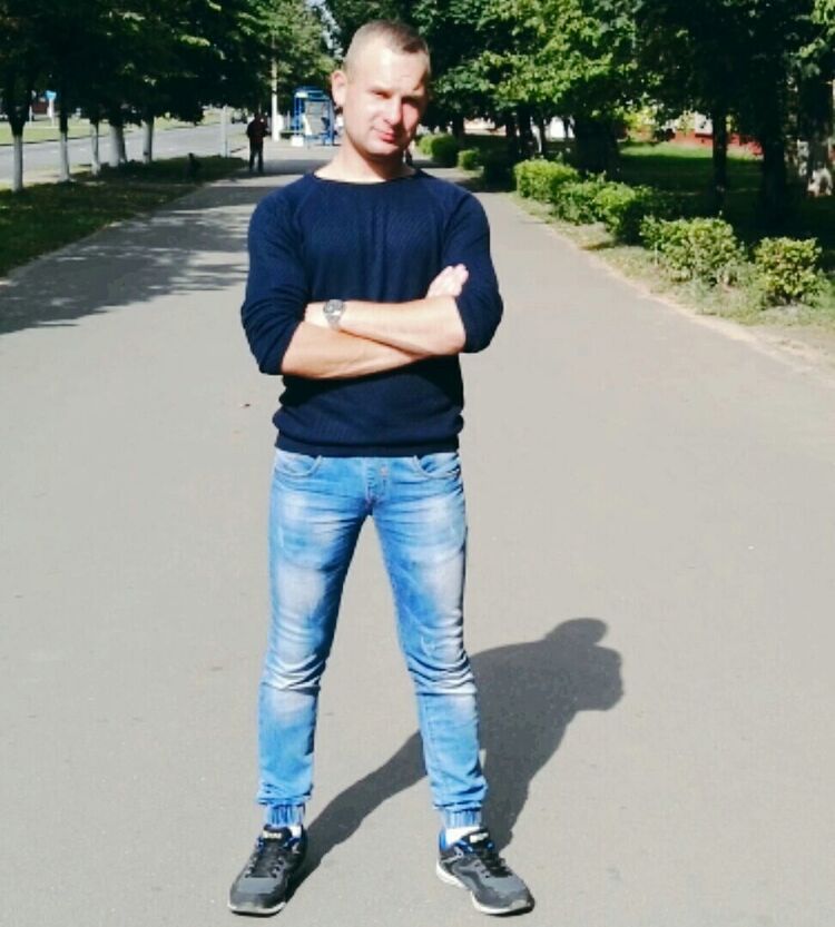 13677555  , 34 ,     