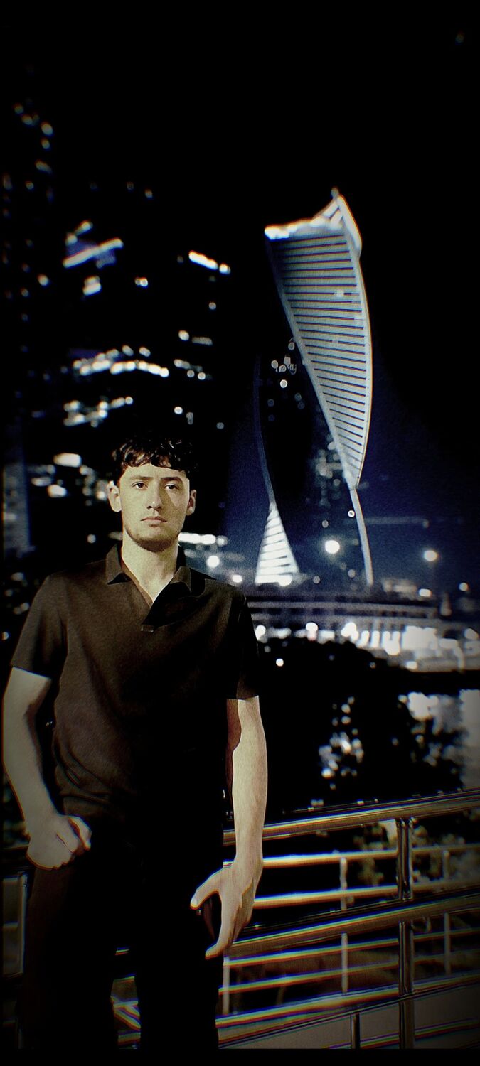  53730385  Ali, 25 ,    