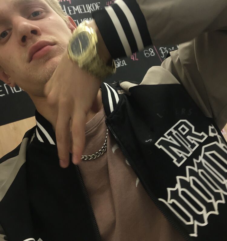  28656485  Anton, 24 ,    