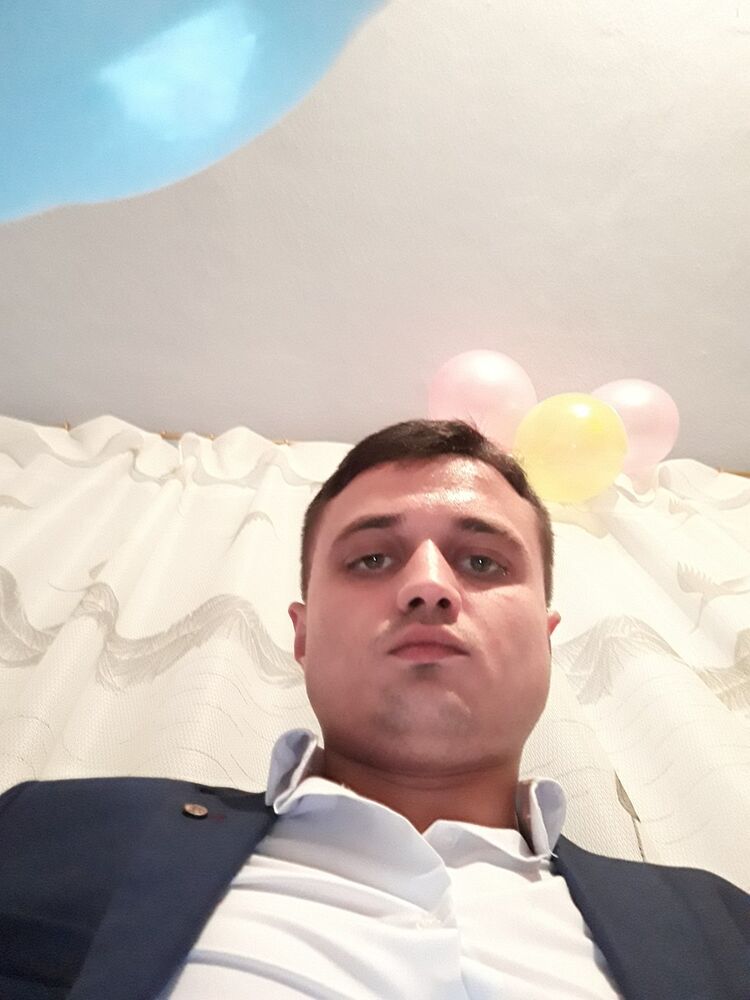  ,   Vlad, 31 ,   ,   , c 
