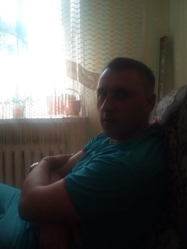  -,   Edyard, 37 ,   ,   , c 