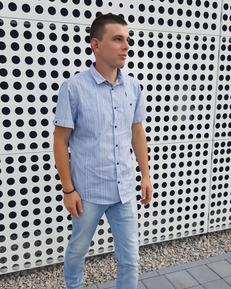  ,   Aleksandar, 29 ,   ,   , c 