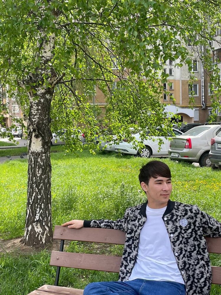  53225865  Jaloliddin, 19 ,    