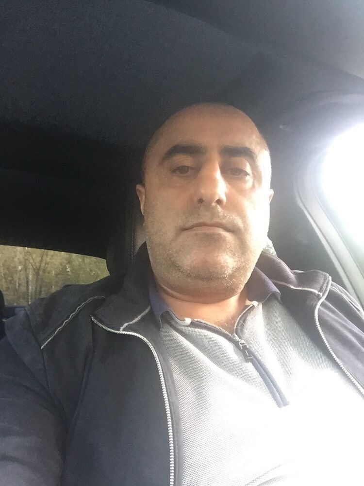  8173825  Garik, 51 ,    