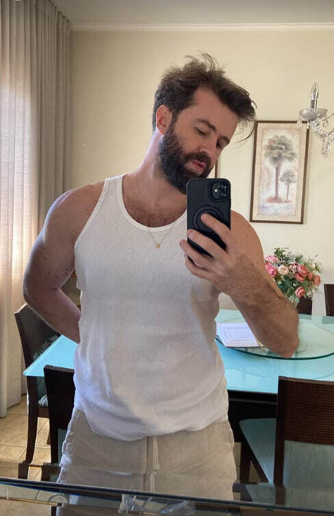  ,   Konstantin, 37 ,   ,   , c 