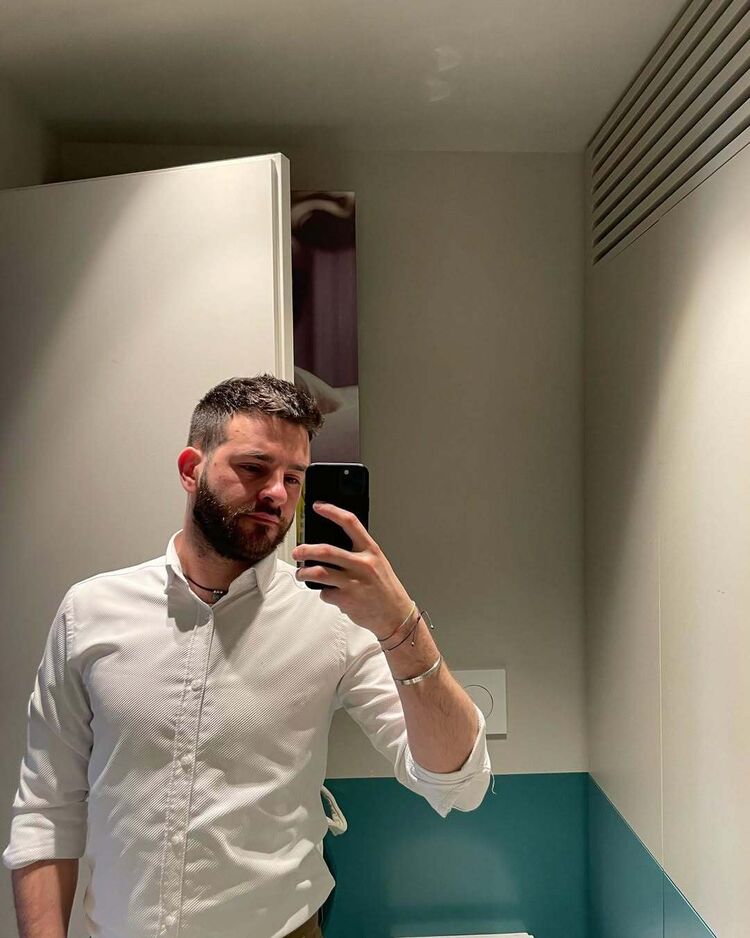  52642665  , 33 ,    -