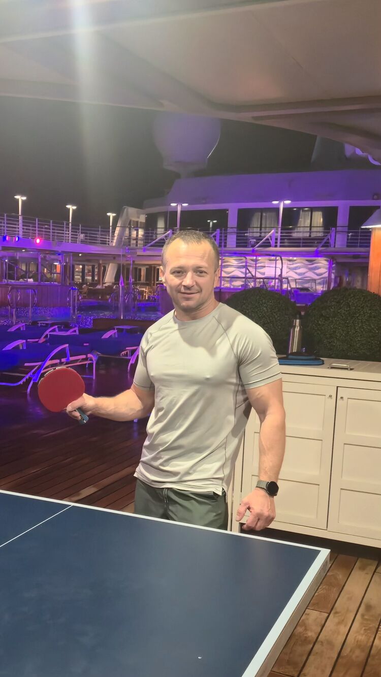  54162495  Nikolay, 42 ,    