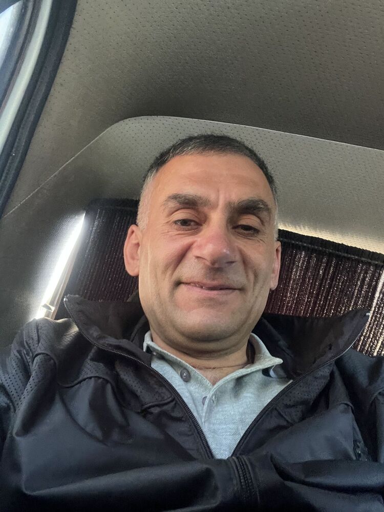 38746915  , 40 ,    