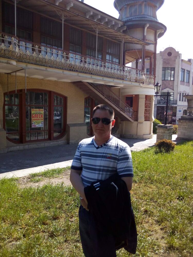  33469445  Eduard, 50 ,    