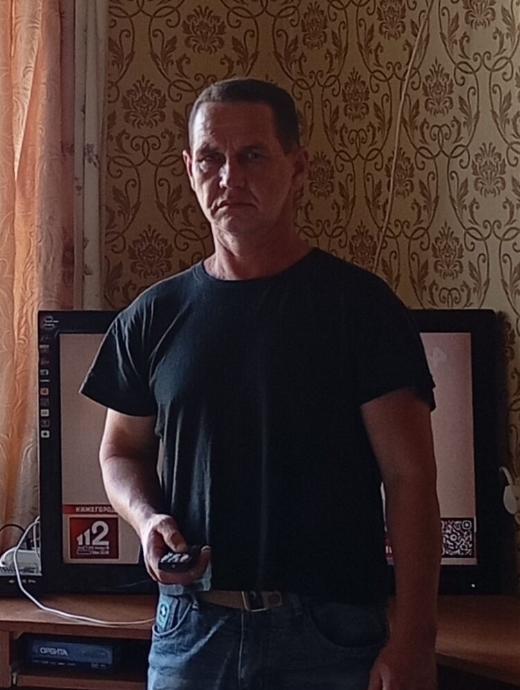  43752495  , 46 ,    