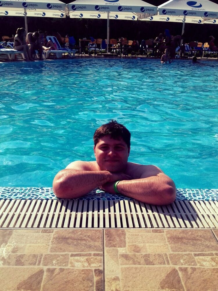  ,   Aslan, 33 ,   
