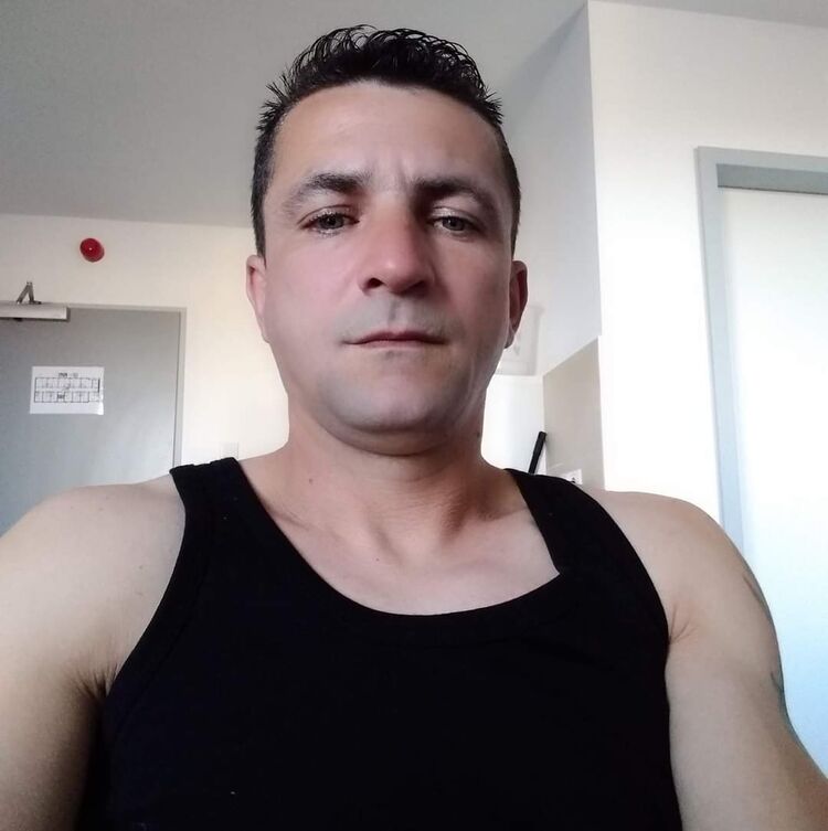  Bitola,   Daniel, 41 ,   ,   , c , 