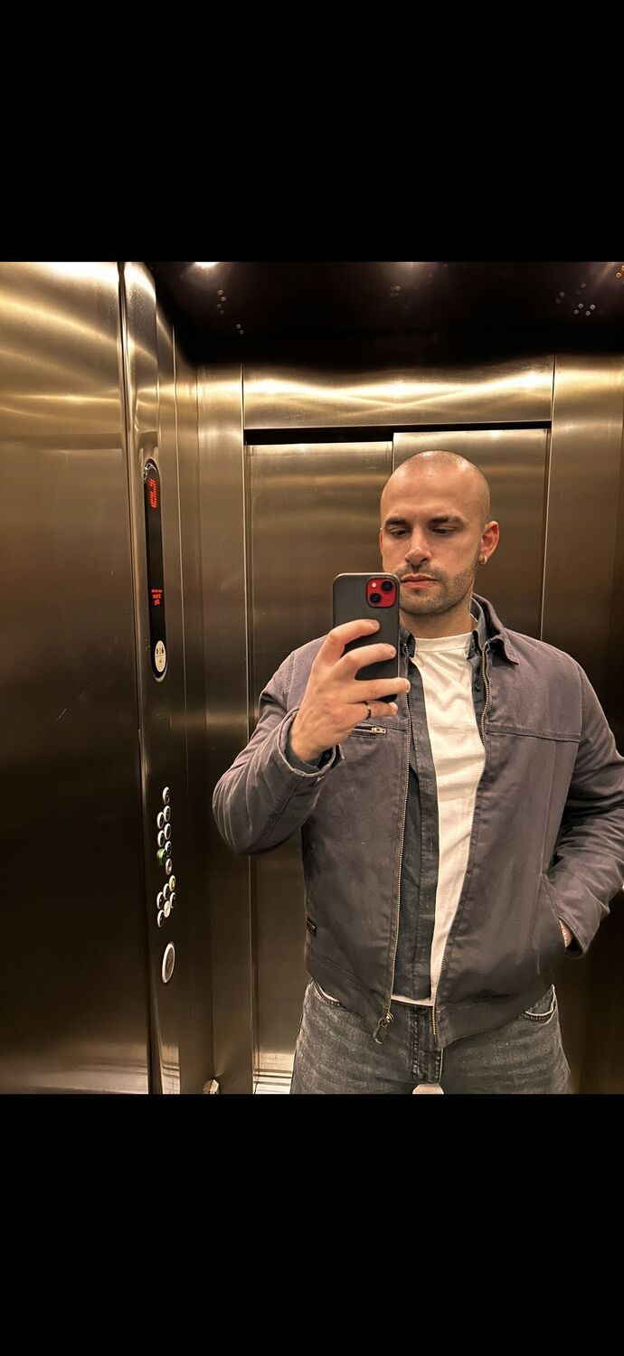  52895865  Kaan, 31 ,    