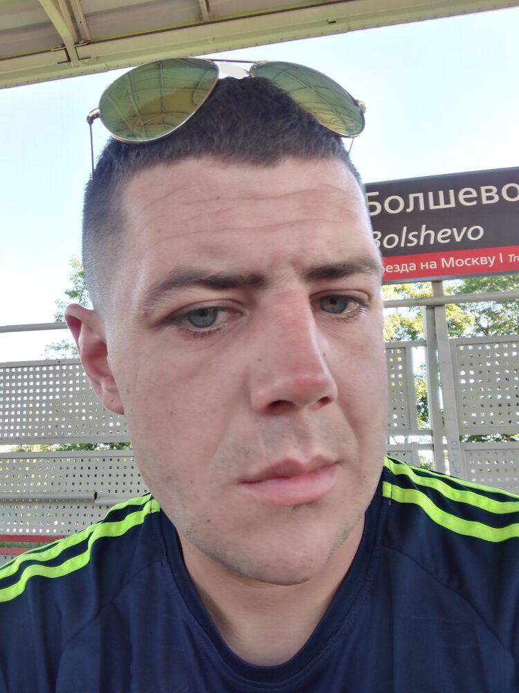  ,   Evgeny, 31 ,   c 
