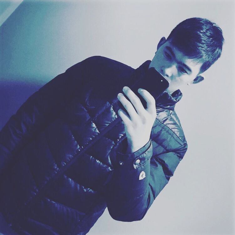  31904775  , 21 ,    