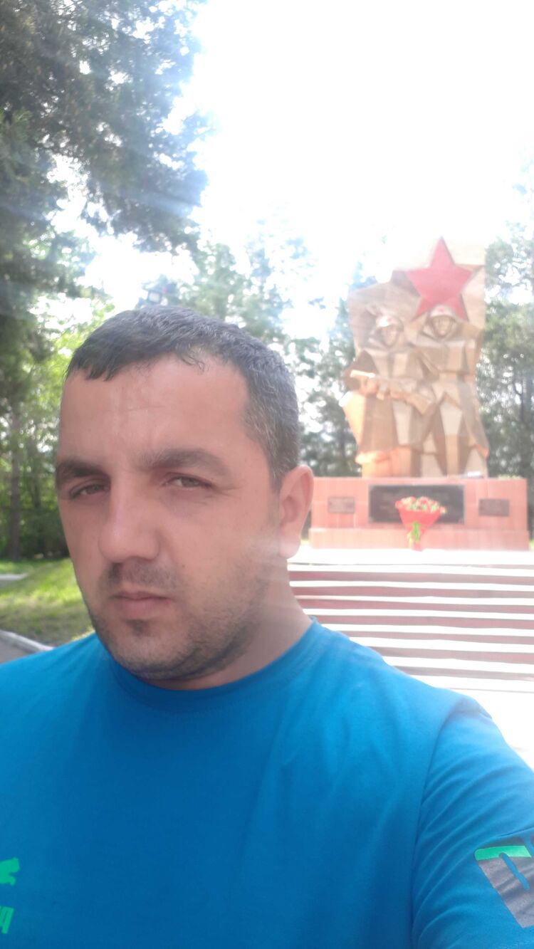  22992645  , 41 ,    
