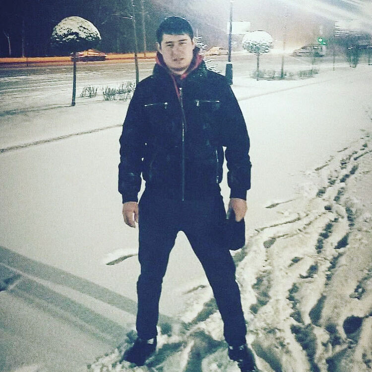  --,   Dobry, 28 ,   ,   