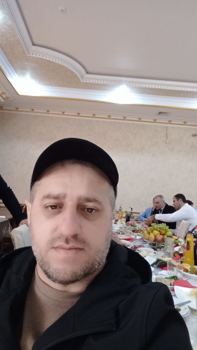  30547005  Rusik, 39 ,    