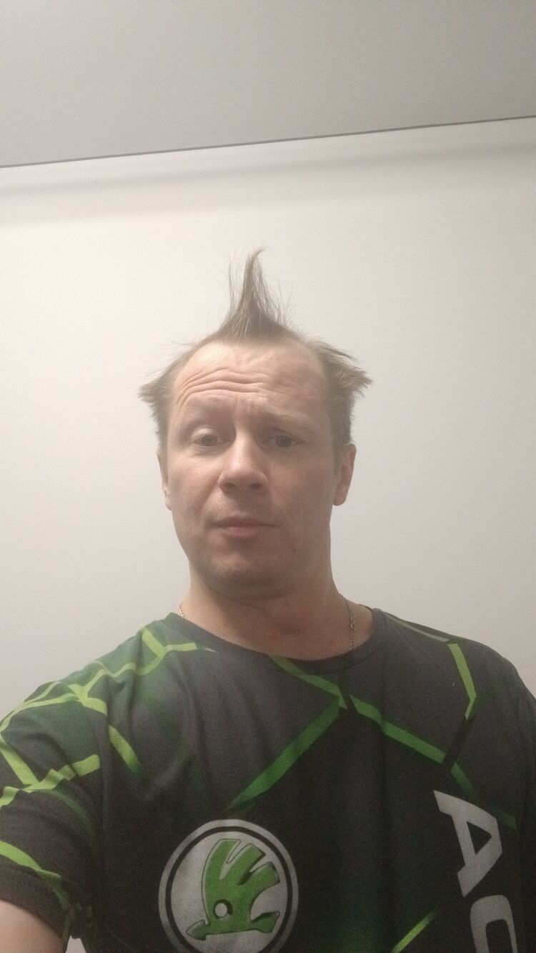  ,   Alex, 37 ,  