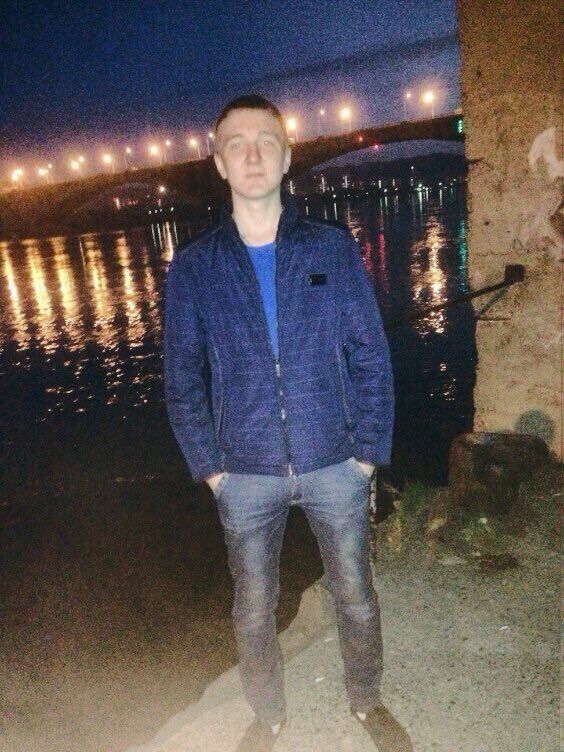  35192885  Dmitrii, 26 ,    