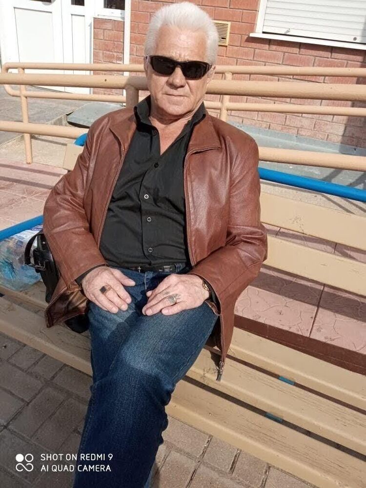 ���� 41713775 ������� �����, 64 ����, ���� ���������� � ������