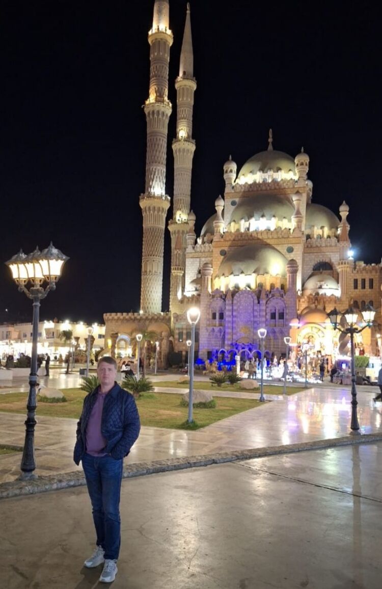 ���������� �����-���������, ���� ������� George, 49 ���, ������������ ��� ����� � ���������, c�������� ���������