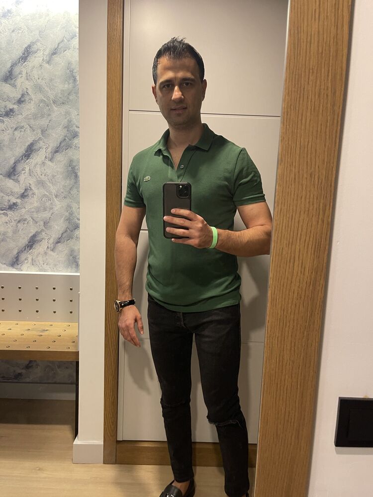  48795625  Oguz, 35 ,    