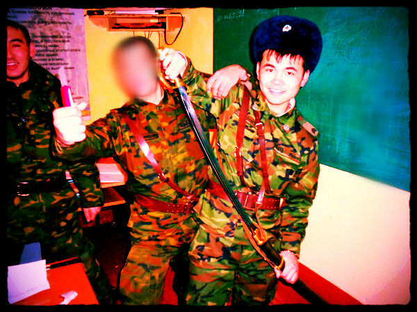  4149795  Berik, 33 ,    