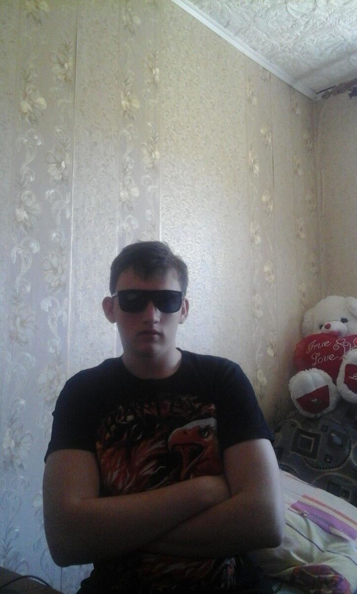  17963085  , 23 ,    