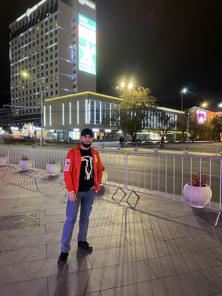  24148925  Elvin, 35 ,    