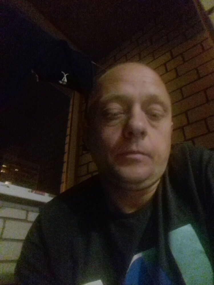  10457475  , 42 ,    
