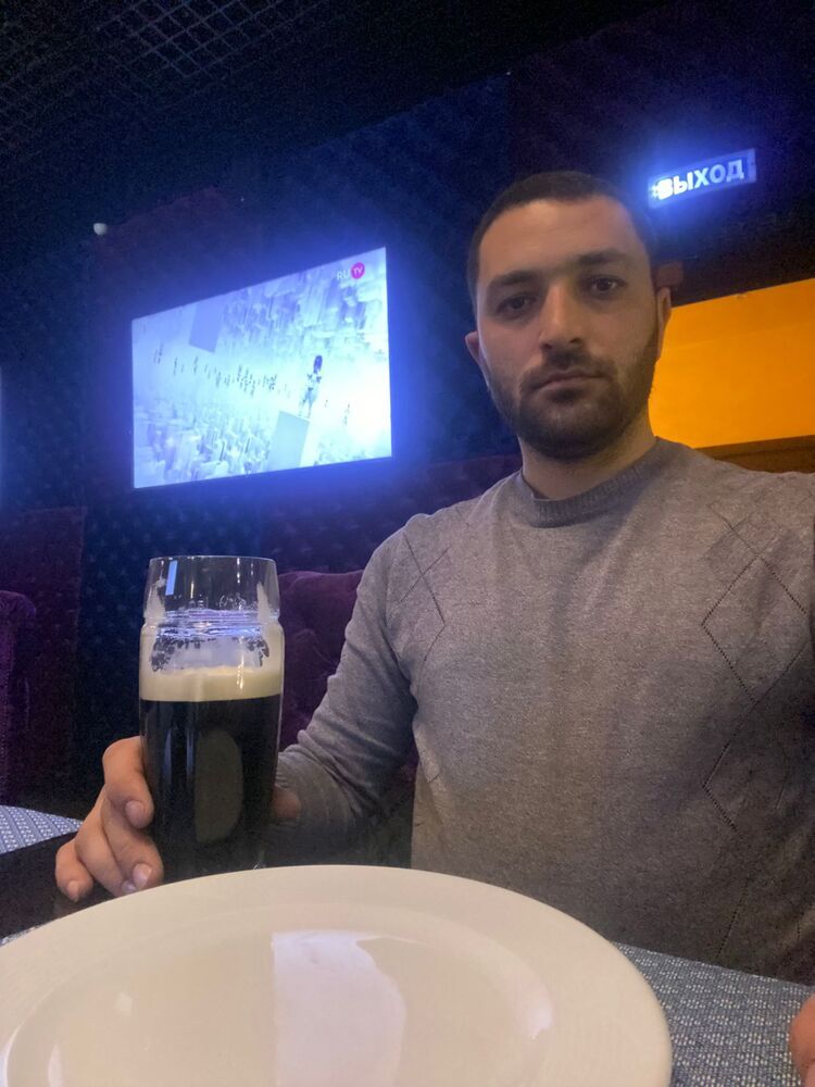  50114475  Seyran, 34 ,    