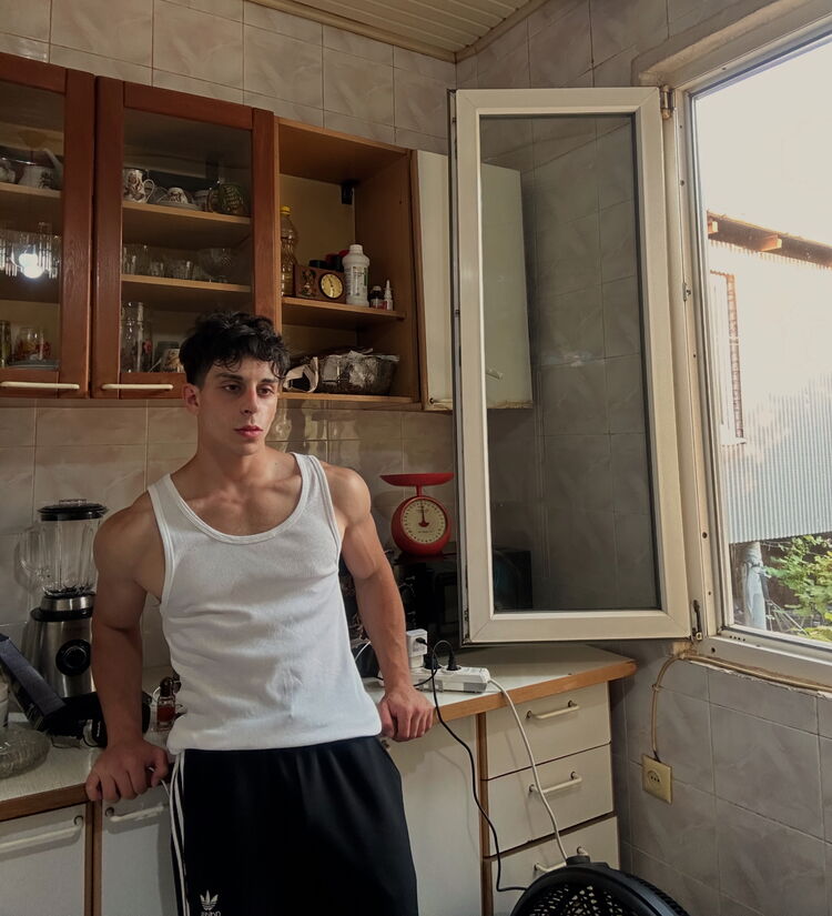  ,   Dimitri, 20 ,   ,   