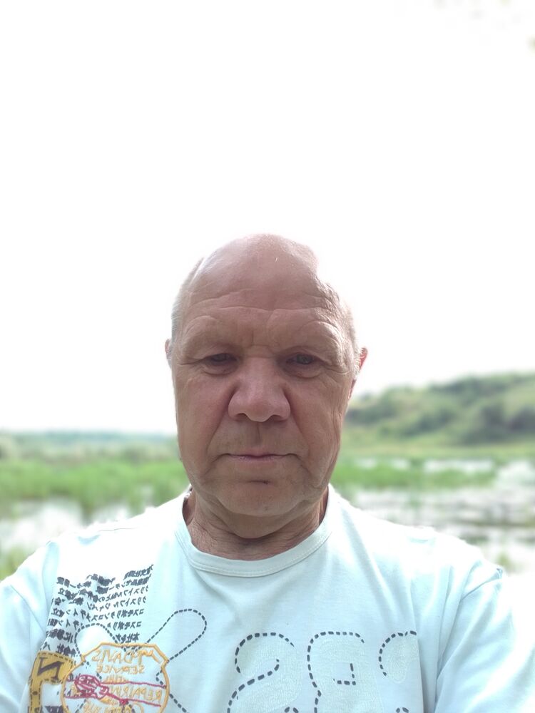  44181005  Oleksij, 60 ,    