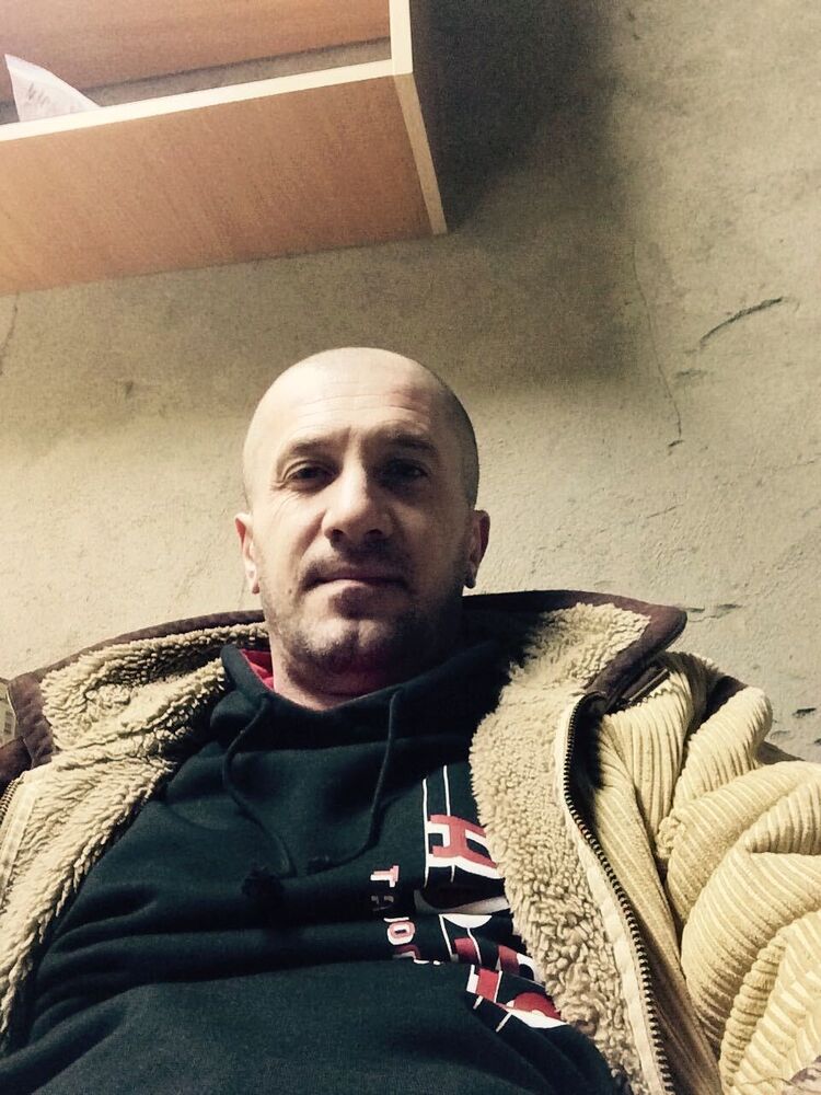  45212585  Oleg, 46 ,    