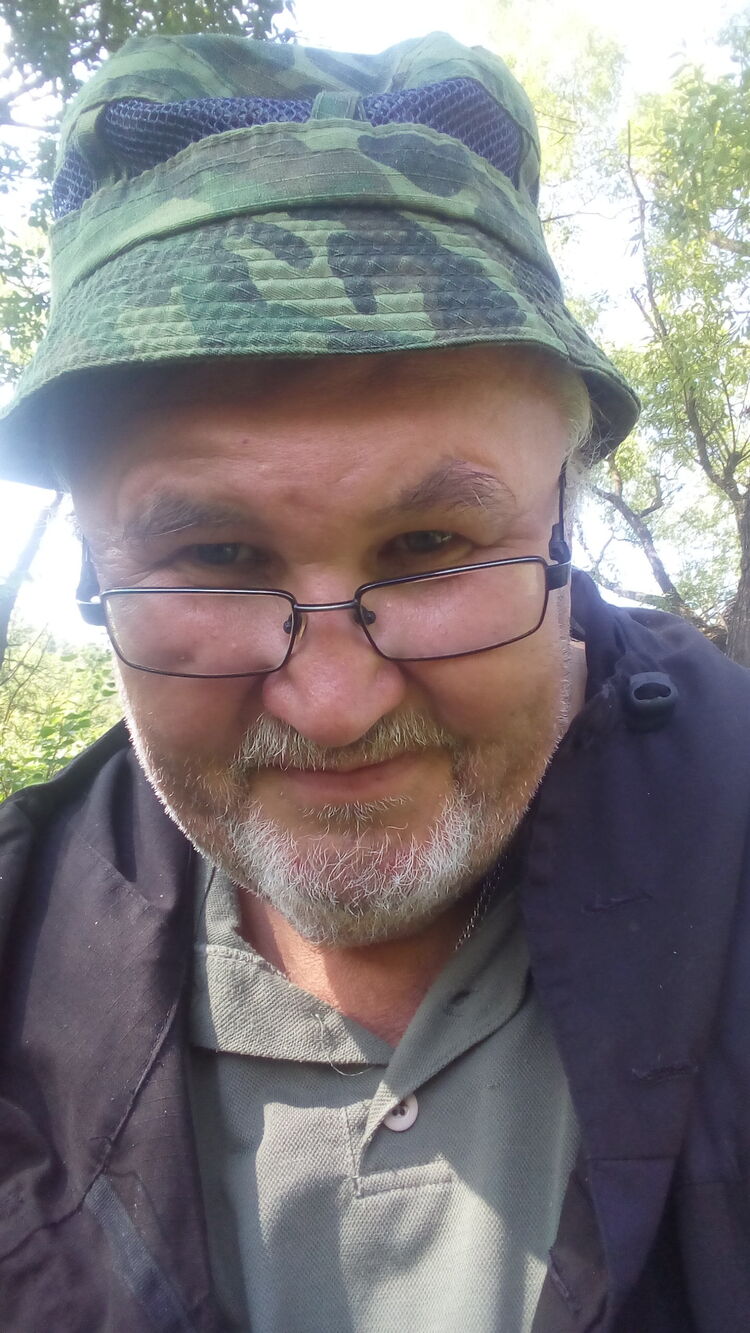  24150135  , 63 ,    -