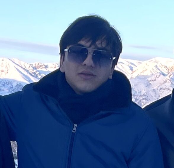  33208505  Murod, 28 ,    