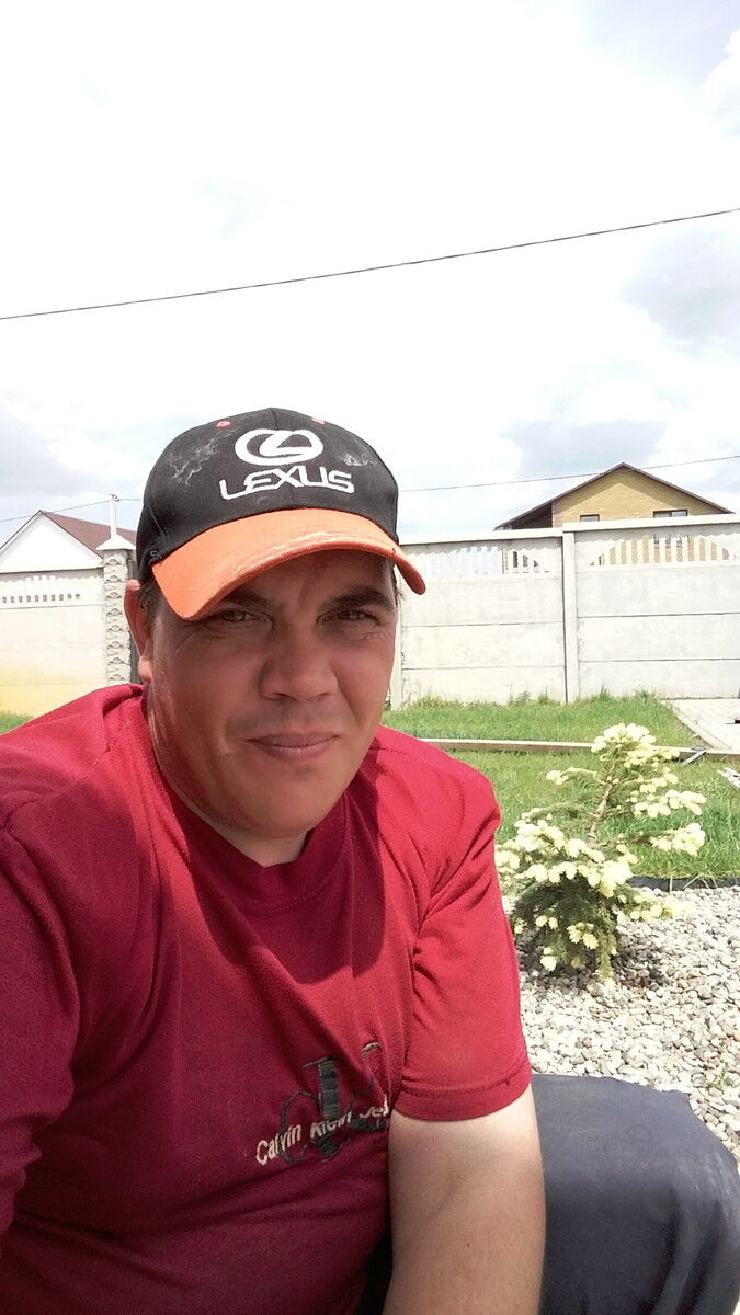  9889515  , 44 ,    