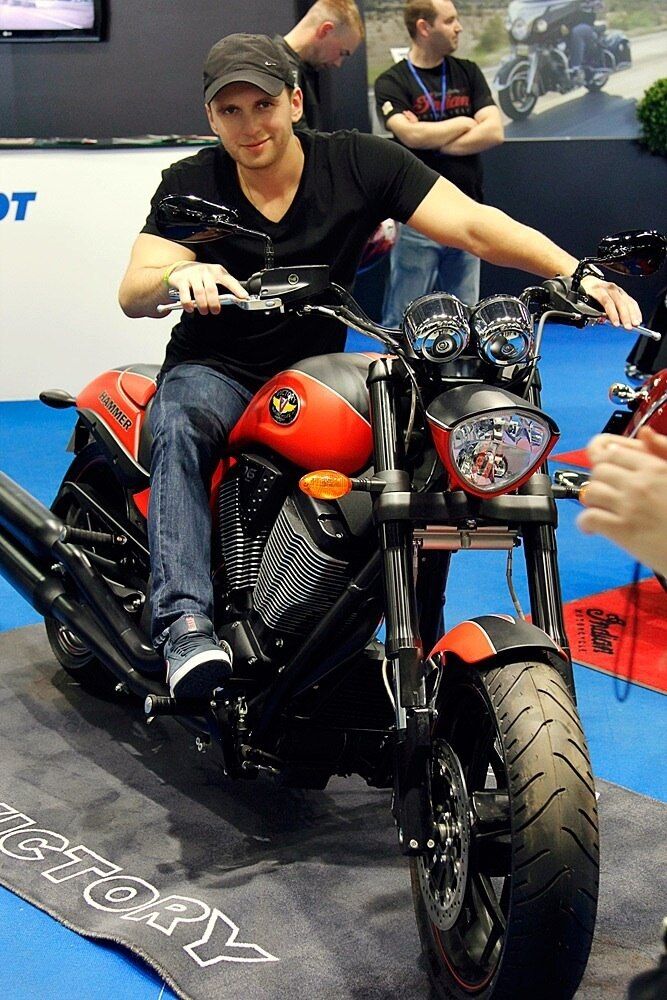  53243295  Alex, 36 ,    -