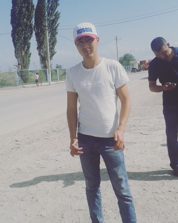 9757625  Kani, 31 ,    